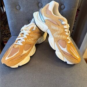 Men’s New Balance 9060 Sneakers. Brand New.  Great Plains/Calcium Linen Size 9